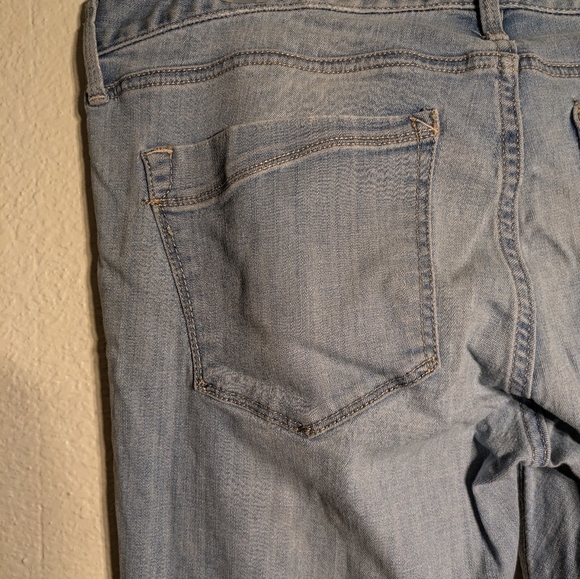 Express Light Blue Distressed Women's Jeans barely boot low rise size 12r - Picture 10 of 12